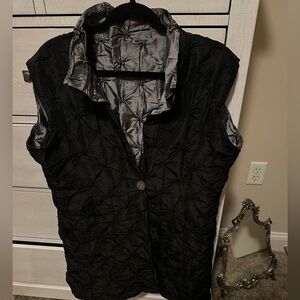 Black Quilted Women's reversible Vest